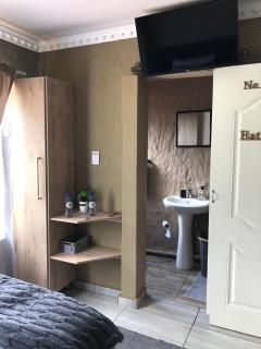 Farmers Lodge - Piet Retief - 8