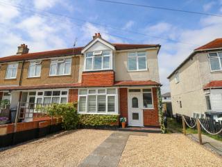 32 Cranleigh Close - Bournemouth - 0