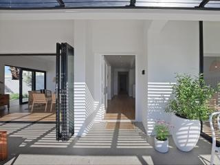 19 Beach Road - 2