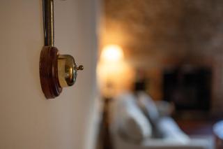 Thedell Cottage - A Boutique Heritage Escape - Auburn - 8