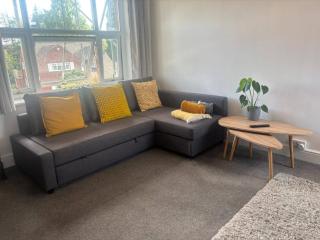 Modern 2-Bed Victorian Apartment - Sleeps 6 & Pets - Yeovil - 7