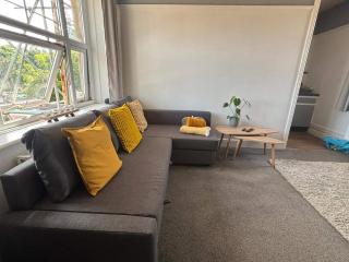 Modern 2-Bed Victorian Apartment - Sleeps 6 & Pets - Yeovil - 6