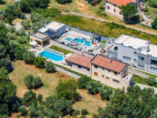 Villa Markulin near Medulin for 8 people only 2km from the beach - pet friendly - Šišan - 5
