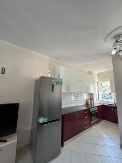 Leilas Apartment - Himarë - 2