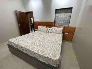 Private 3bhk Villa near Airport- Akira homes - 7