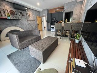 Legoland 2-Storey Apartment -18pax - - 0