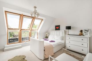 Chic En-suite Room ,Balcony - Londra - 9
