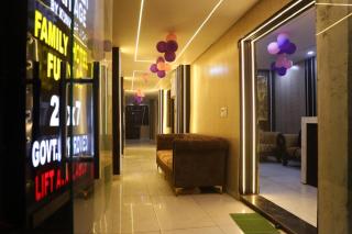 Family Hotel -1 Min Walk in Nizamuddin Railway Station - Neu-Delhi - 0