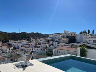 La LIPA SUITES con piscina privada - Almáchar - 0