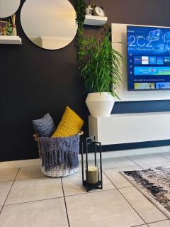 THE COZY HOME in Greenpark Boksbug by OR Tambo Airport - Boksburg - 2