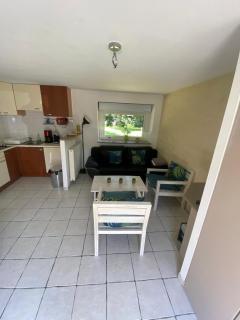 Gite le ST CADO 4-6 pers, piscine, billiard et baby-foot - 9