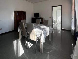 Garden Country House - - 8