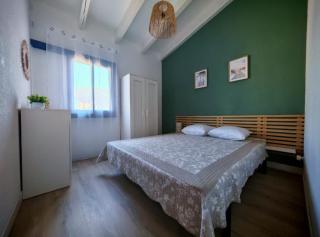 Appartement à 200m de la mer avec place de parking - 9