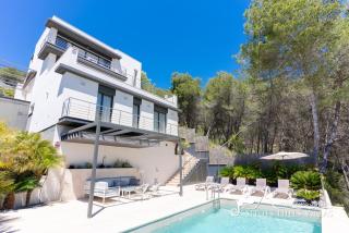 Villa Valentino Modern Villa with heated pool - Olivella - 0