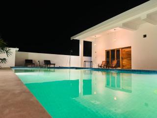 The White Pillow Hotel Arugam Bay - 0