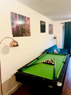 5 Bedroom Contractors Accommodation in Dartford Kent - Spacious Holiday Home - Close To Dartford Crossing - Close To City Centre - Dartford - 3