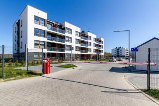 Modern Apartment with Parking and Balcony in Gdynia by Noclegi Renters - Gdynia - 2