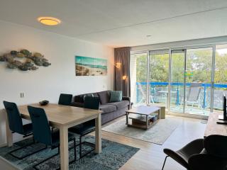 Badhotel 326 - Ons Belang - 0