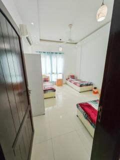 سكن شباب مشترك يومي اسبوعي شهري - Mascate - 1