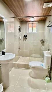 Cozy Guest House 1st flr - 8