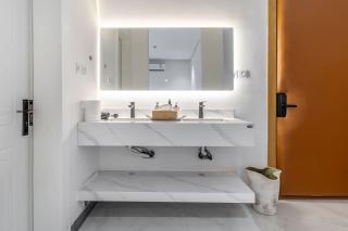 شقة مؤثثة بتصميم أنيق - Riad - 3
