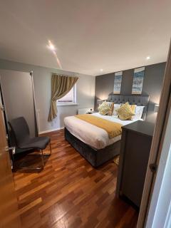CockleDora, A Luxury Ground Floor Beachfront Apartment - Llanelli - 7