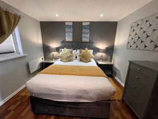 CockleDora, A Luxury Ground Floor Beachfront Apartment - Llanelli - 8