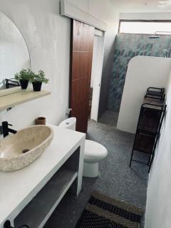 Suda Villa 4-Bed Sanur Beachside - 1