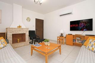 Villa Maya - 4bed with Private Heated Pool - Paralimni - 1