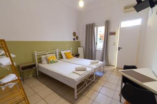 42 Herakleous Rooms - Loutra Edipsou - 9