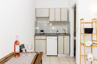 42 Herakleous Rooms - Loutra Edipsou - 1