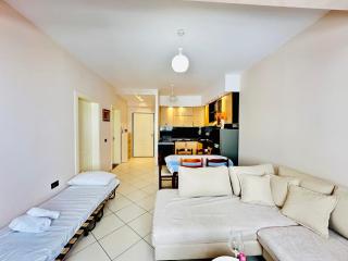 Aron Apartment - Vlorë - 9