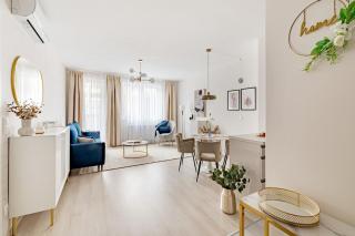 Parkwest Azure Residence - by City Park - Budapest - 3