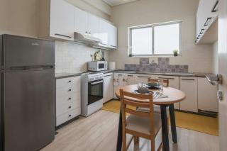 Modern Greek Escape close to Alimos Shore - 4