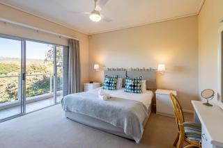 Our Seaside Villa - Walk to R 5 Beach - Plettenberg Bay - 6