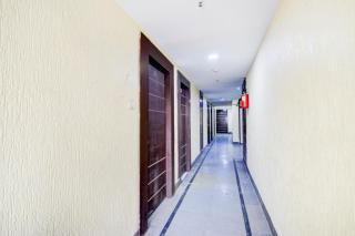 Townhouse Narayanaguda Metro Station Formerly Hotel Anshu Grand - Hyderabad - 3