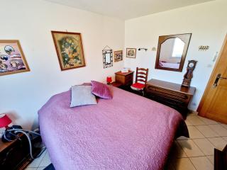 Cozy 2 bedroom house - Sars-Poteries - 5