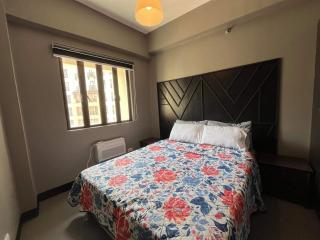 Cozy 2BR Resorts World & NAIA T3 Free Parking - 3