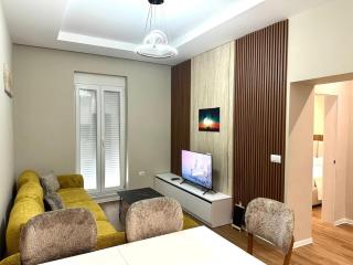 cozy apartament tirana bllok - Tirana - 0