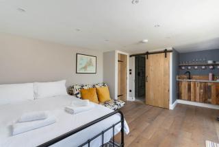 Luxury Cornish Cottage & Modern Cabin with Garden, Central St Agnes - St Agnes - 0