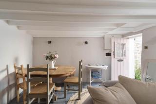 Luxury Cornish Cottage & Modern Cabin with Garden, Central St Agnes - St Agnes - 1
