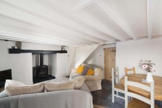 Luxury Cornish Cottage & Modern Cabin with Garden, Central St Agnes - St Agnes - 2