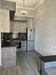 2 room apartment in Yerevan, Armenia, in a new building on Paruyr Sevak Street, 55 sq m high ceilings - Erevan - 7