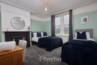 Spacious 4 Bedroom Bradford House with 6 Beds with Parking by PureStay- 7 night min! - Wibsey - 9