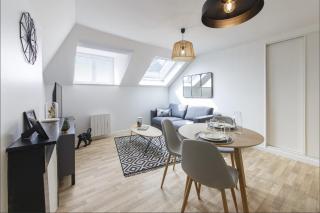 LE MONKEY - 700m Gare - Wifi - 9