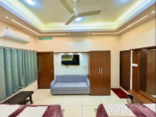 Surya Vilas Palace - Ujjain - 7