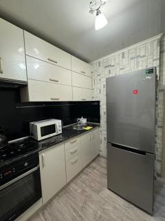 Cozy apartment in the center of Almaty - Almaty - 2