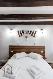 Casuta de pe dealul Cojocului - 4