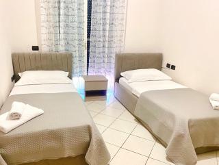 22 Sea Side Apartment - Durrës - 5