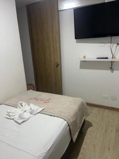 Apartment at Guatape Malecon In front of the lake Fantastic location - Guatapé - 8